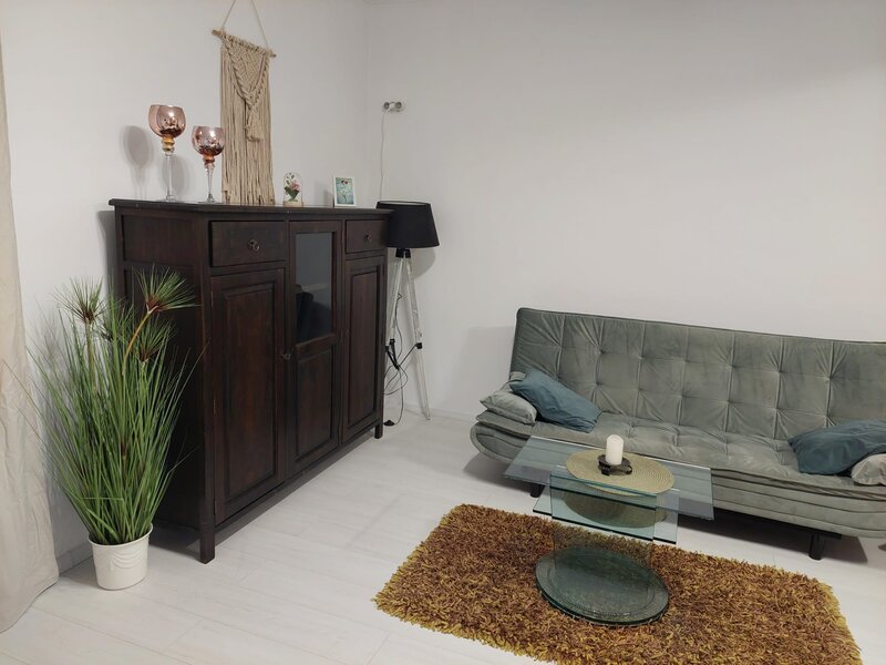 Bucurestii Noi, parc Bazilescu, strada Berveni,