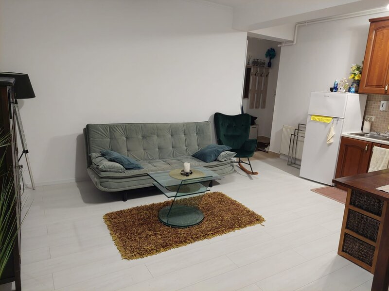 Bucurestii Noi, parc Bazilescu, strada Berveni,