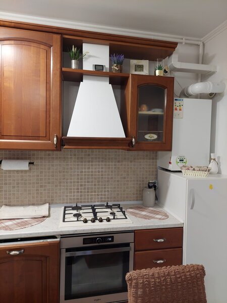 Bucurestii Noi, parc Bazilescu, strada Berveni,